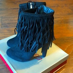 Black Boots